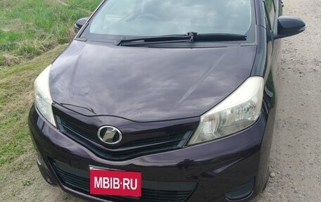 Toyota Vitz, 2013 год, 540 000 рублей, 1 фотография