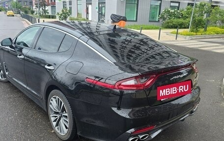 KIA Stinger I, 2018 год, 2 600 000 рублей, 5 фотография