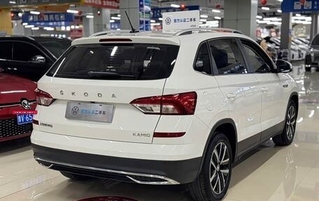 Skoda Kamiq I, 2022 год, 1 603 000 рублей, 4 фотография