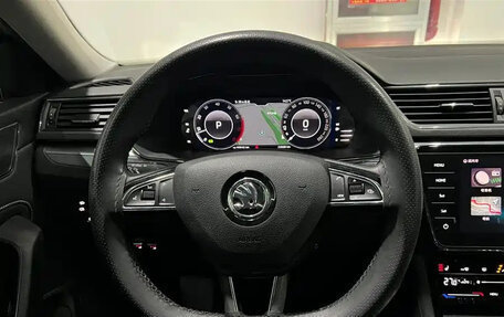 Skoda Superb III рестайлинг, 2023 год, 1 740 888 рублей, 11 фотография