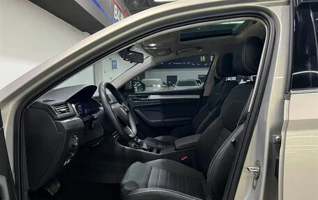 Skoda Superb III рестайлинг, 2023 год, 1 740 888 рублей, 7 фотография