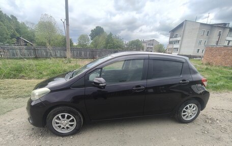Toyota Vitz, 2013 год, 540 000 рублей, 2 фотография