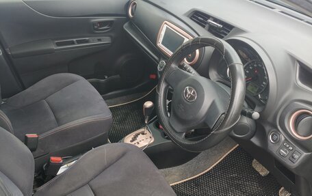 Toyota Vitz, 2013 год, 540 000 рублей, 5 фотография