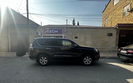 Lexus GX II, 2017 год, 5 000 000 рублей, 3 фотография