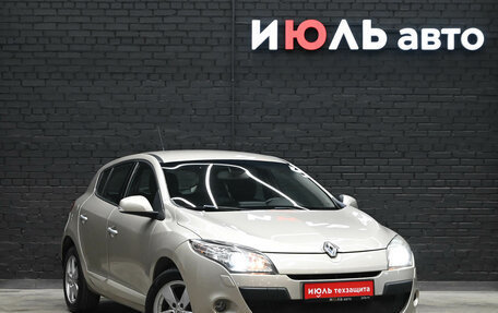 Renault Megane III, 2012 год, 900 000 рублей, 3 фотография