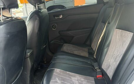 Hyundai Solaris II рестайлинг, 2017 год, 870 000 рублей, 8 фотография