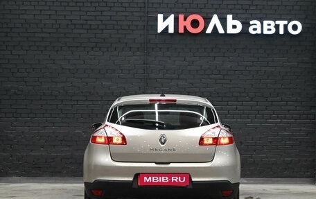 Renault Megane III, 2012 год, 900 000 рублей, 5 фотография