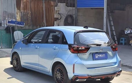 Honda Fit, 2022 год, 1 065 000 рублей, 5 фотография