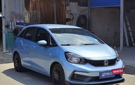 Honda Fit, 2022 год, 1 065 000 рублей, 3 фотография