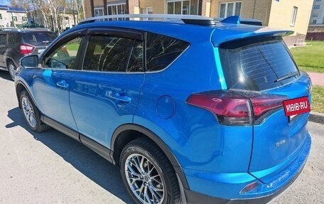 Toyota RAV4, 2016 год, 2 375 000 рублей, 5 фотография
