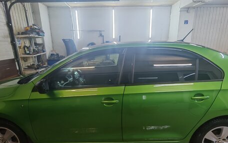 Skoda Rapid I, 2017 год, 750 000 рублей, 2 фотография