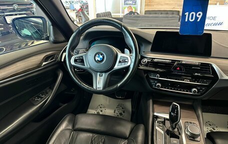 BMW 5 серия, 2019 год, 4 299 900 рублей, 14 фотография