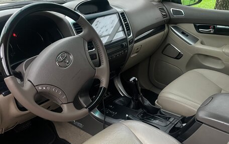 Toyota Land Cruiser Prado 120 рестайлинг, 2008 год, 2 300 000 рублей, 3 фотография