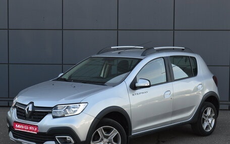 Renault Sandero II рестайлинг, 2022 год, 1 350 000 рублей, 1 фотография