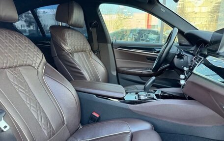 BMW 5 серия, 2017 год, 4 000 000 рублей, 11 фотография