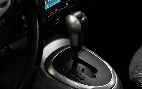Nissan Juke II, 2011 год, 990 000 рублей, 11 фотография