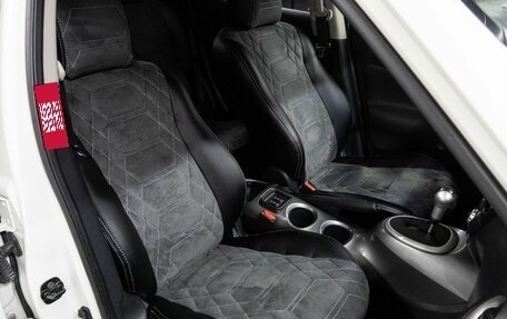 Nissan Juke II, 2011 год, 990 000 рублей, 18 фотография