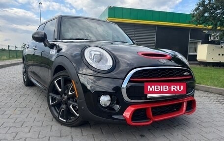MINI Hatch, 2017 год, 2 100 000 рублей, 2 фотография