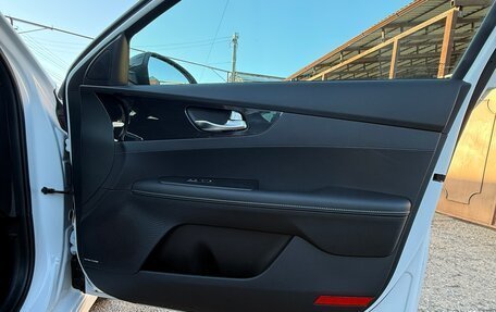 KIA Cerato IV, 2022 год, 2 350 000 рублей, 27 фотография