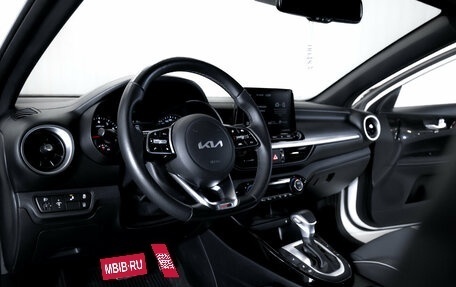 KIA Cerato IV, 2021 год, 2 150 000 рублей, 13 фотография