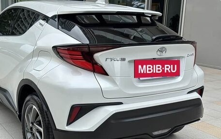 Toyota C-HR I рестайлинг, 2022 год, 1 665 000 рублей, 15 фотография