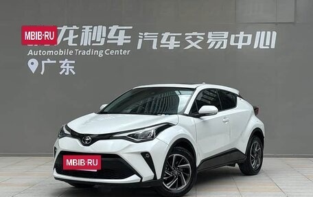 Toyota C-HR I рестайлинг, 2022 год, 1 665 000 рублей, 23 фотография