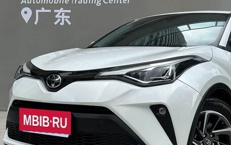 Toyota C-HR I рестайлинг, 2022 год, 1 665 000 рублей, 24 фотография