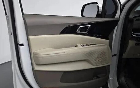 KIA Carnival, 2024 год, 4 370 000 рублей, 18 фотография