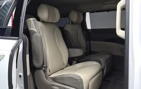KIA Carnival, 2024 год, 4 370 000 рублей, 14 фотография