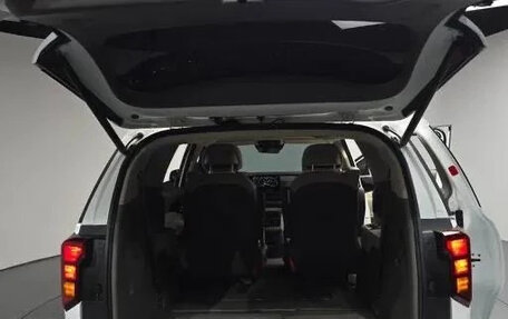 KIA Carnival, 2024 год, 4 370 000 рублей, 26 фотография