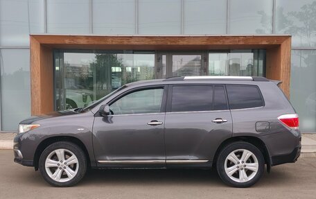 Toyota Highlander III, 2010 год, 1 950 000 рублей, 6 фотография