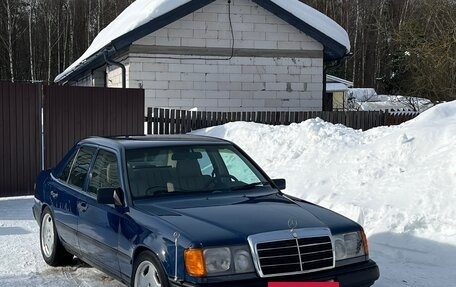 Mercedes-Benz E-Класс, 1992 год, 700 000 рублей, 7 фотография