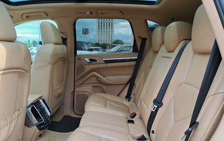 Porsche Cayenne III, 2011 год, 1 990 000 рублей, 15 фотография