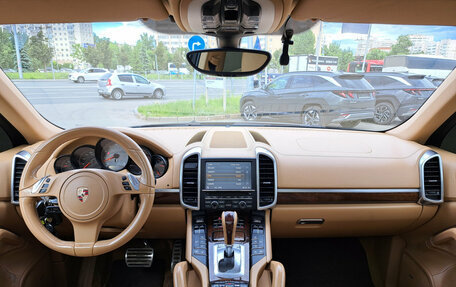 Porsche Cayenne III, 2011 год, 1 990 000 рублей, 17 фотография