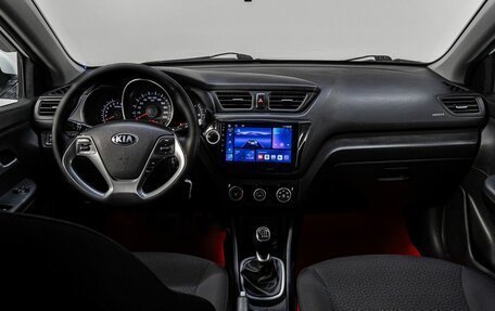 KIA Rio III рестайлинг, 2017 год, 859 000 рублей, 17 фотография