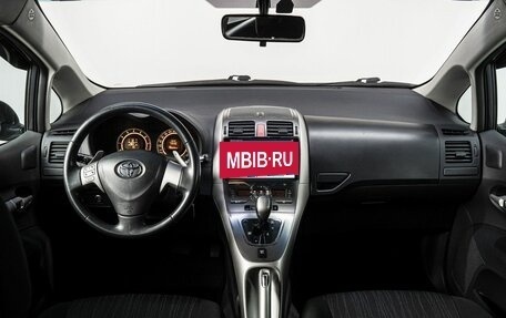 Toyota Auris II, 2008 год, 859 000 рублей, 17 фотография