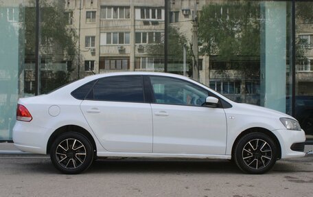 Volkswagen Polo VI (EU Market), 2013 год, 784 000 рублей, 4 фотография