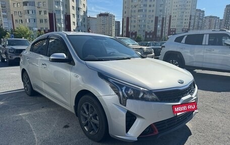 KIA Rio IV, 2021 год, 1 700 000 рублей, 3 фотография