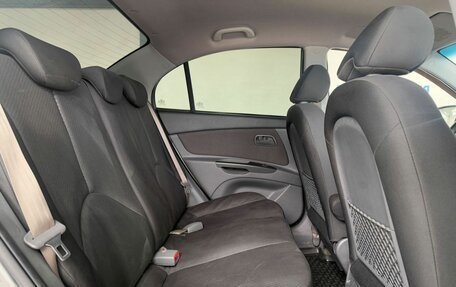 KIA Rio II, 2010 год, 649 000 рублей, 12 фотография