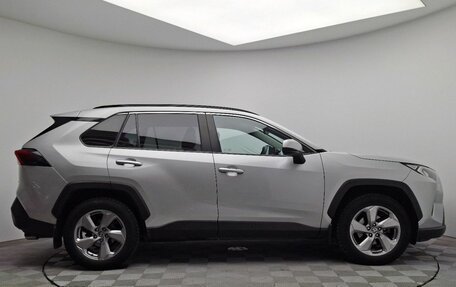 Toyota RAV4, 2020 год, 3 781 000 рублей, 8 фотография
