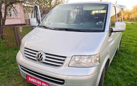 Volkswagen Caravelle T5, 2008 год, 1 900 000 рублей, 1 фотография
