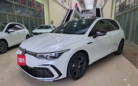 Volkswagen Golf VIII, 2021 год, 1 458 900 рублей, 1 фотография