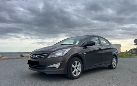 Hyundai Solaris II рестайлинг, 2015 год, 686 000 рублей, 4 фотография