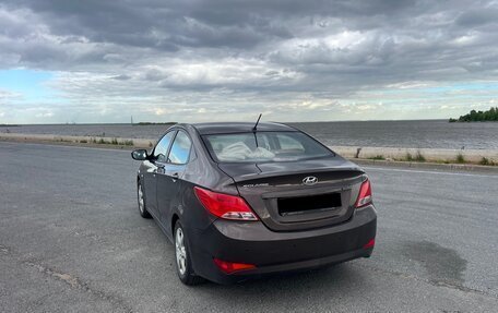 Hyundai Solaris II рестайлинг, 2015 год, 686 000 рублей, 10 фотография