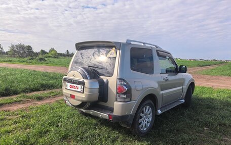 Mitsubishi Pajero IV, 2008 год, 1 850 000 рублей, 11 фотография