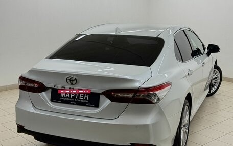 Toyota Camry, 2020 год, 3 060 000 рублей, 9 фотография