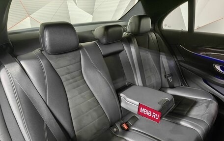 Mercedes-Benz E-Класс, 2016 год, 2 975 000 рублей, 17 фотография