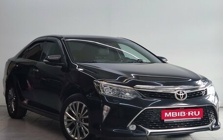 Toyota Camry, 2017 год, 2 190 000 рублей, 3 фотография