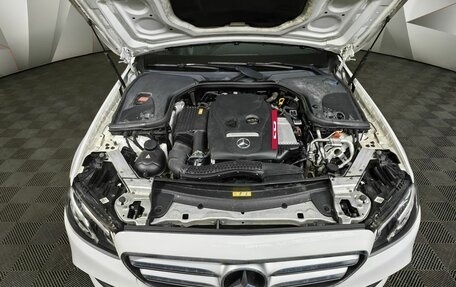 Mercedes-Benz E-Класс, 2016 год, 2 975 000 рублей, 11 фотография