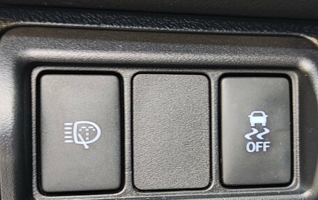 Toyota Camry, 2017 год, 2 190 000 рублей, 27 фотография